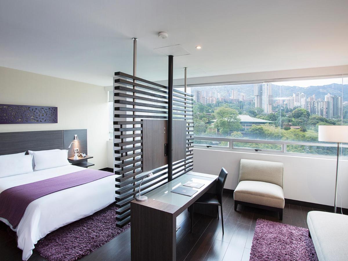 Hotel Bh El Poblado Медельин Экстерьер фото