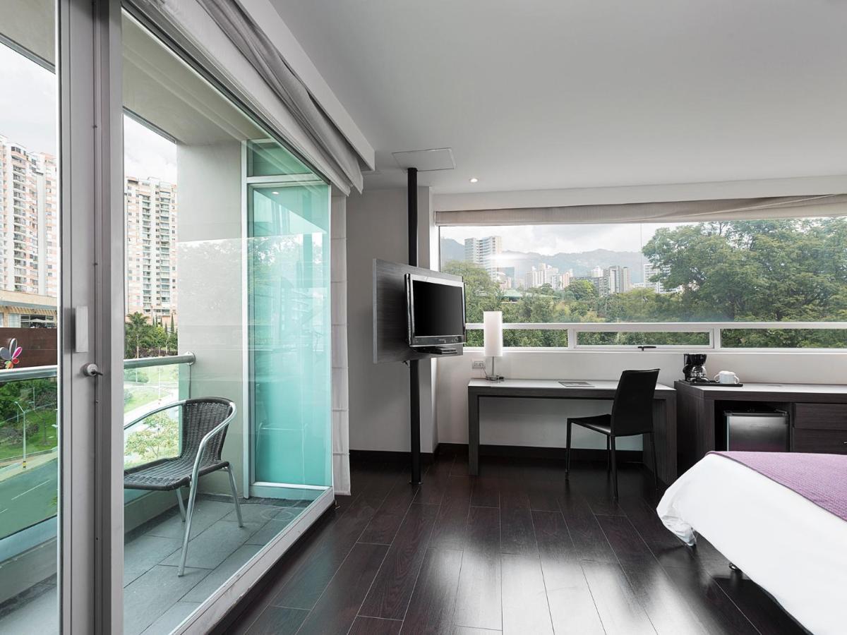 Hotel Bh El Poblado Медельин Экстерьер фото