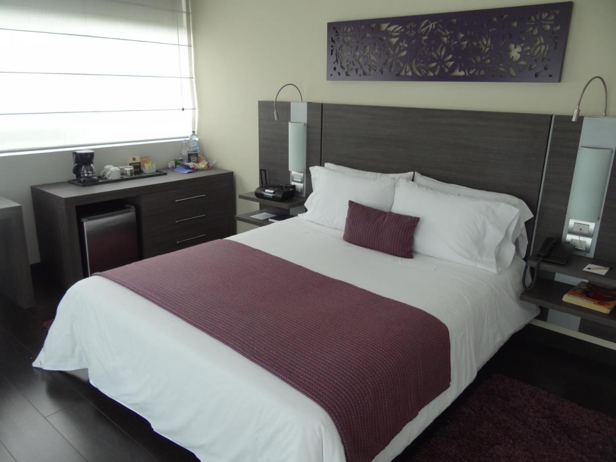 Hotel Bh El Poblado Медельин Экстерьер фото