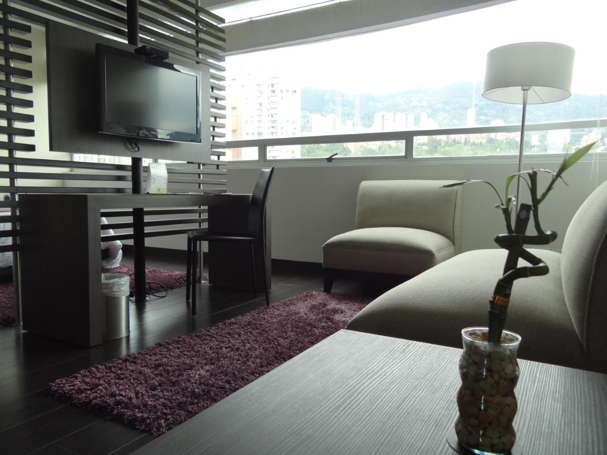 Hotel Bh El Poblado Медельин Экстерьер фото