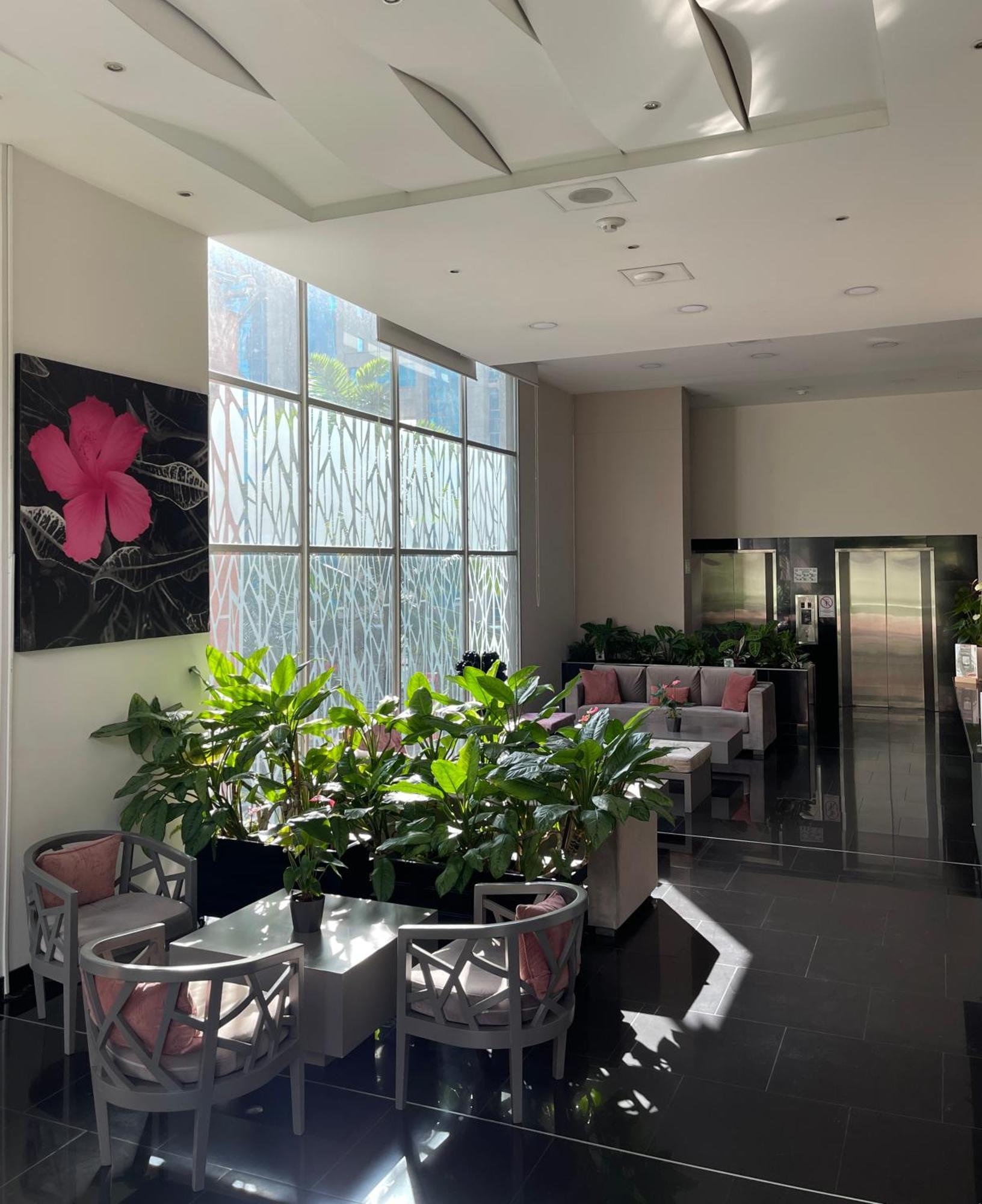 Hotel Bh El Poblado Медельин Экстерьер фото