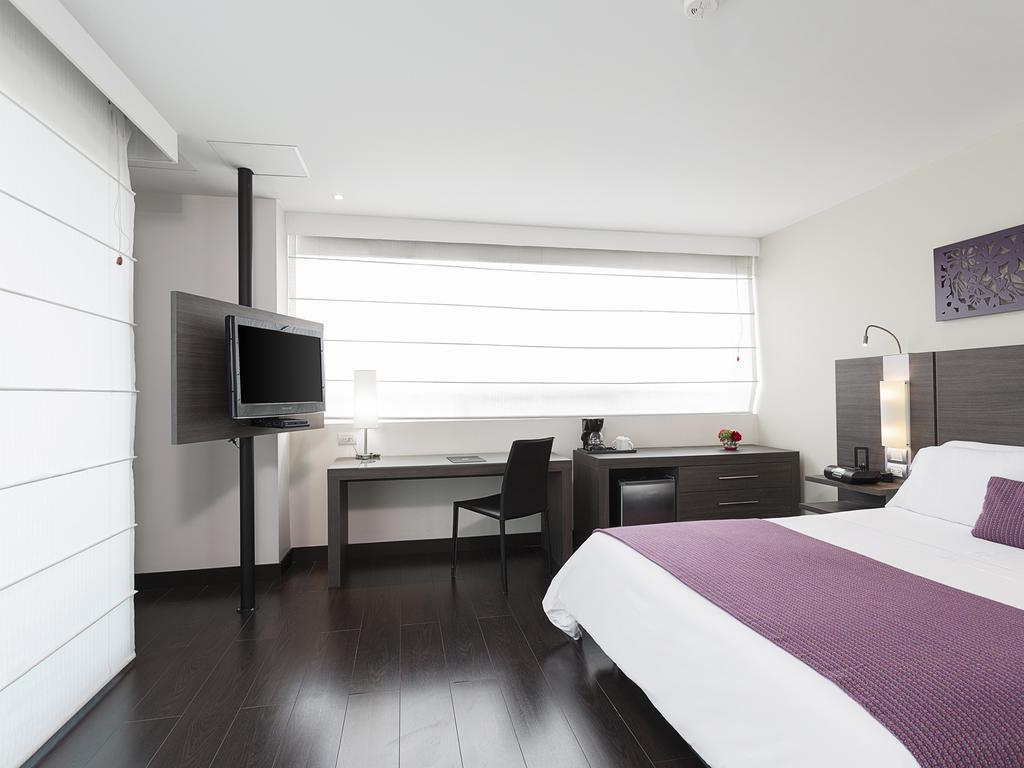 Hotel Bh El Poblado Медельин Экстерьер фото