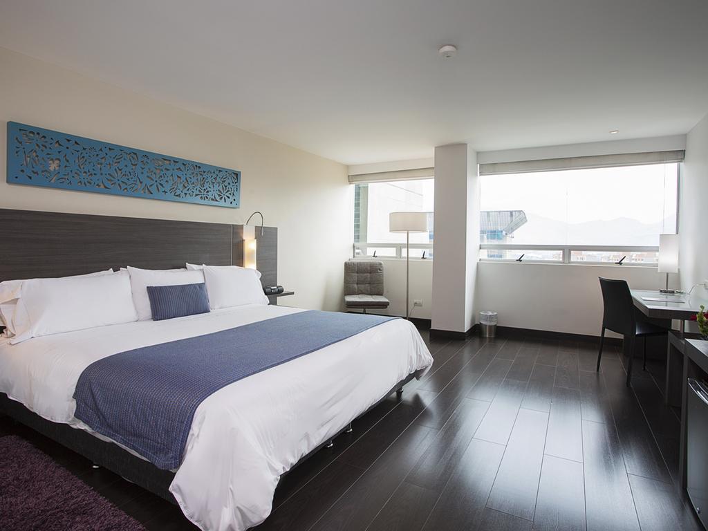 Hotel Bh El Poblado Медельин Экстерьер фото